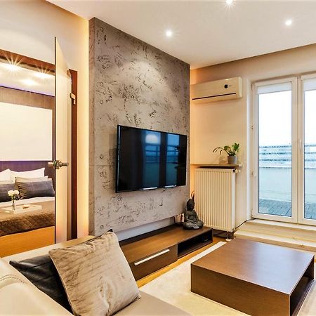 Lupoapartments Krolewska Penthouse Mandoria Parking Dostep Na Kod Лодзь Экстерьер фото