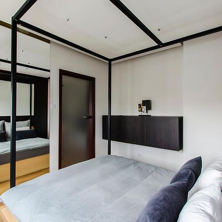 Lupoapartments Krolewska Penthouse Mandoria Parking Dostep Na Kod Лодзь Экстерьер фото