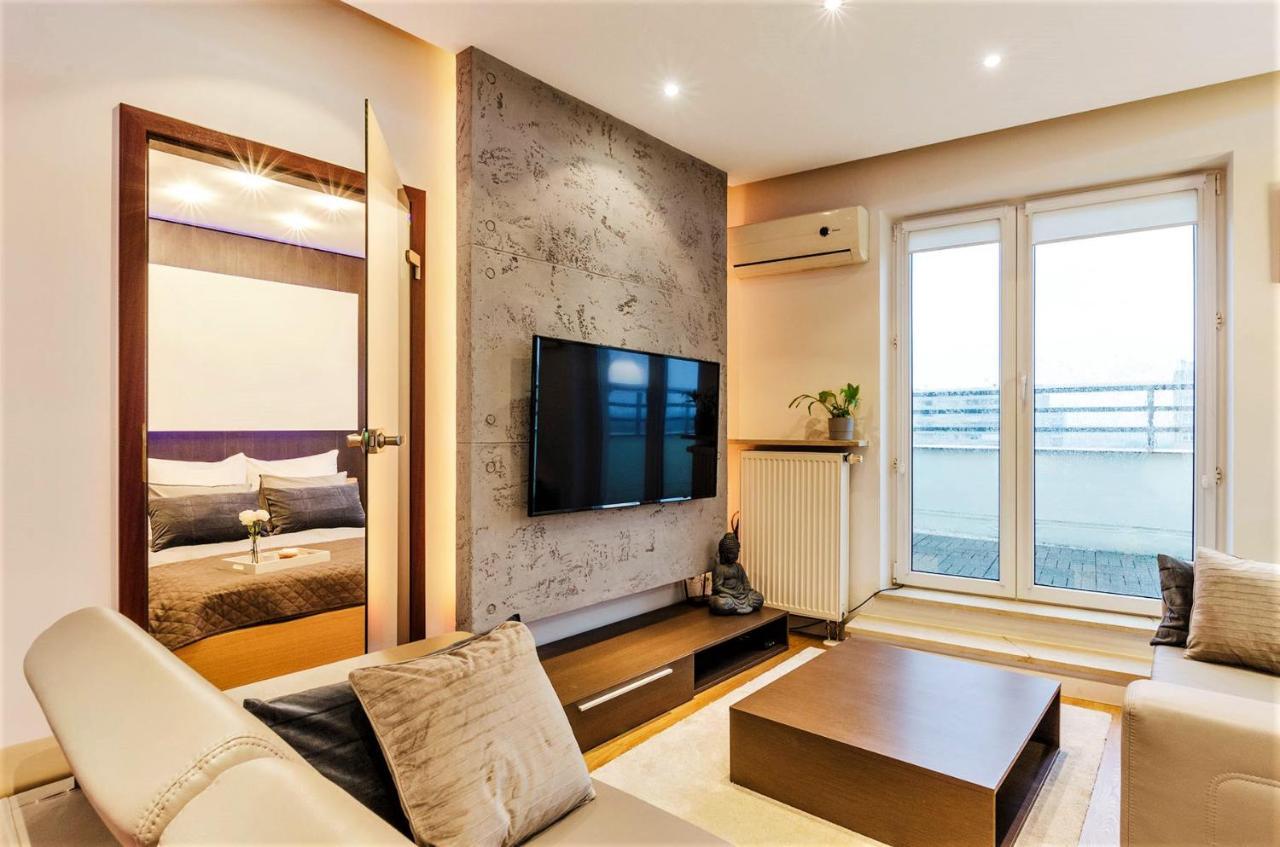 Lupoapartments Krolewska Penthouse Mandoria Parking Dostep Na Kod Лодзь Экстерьер фото
